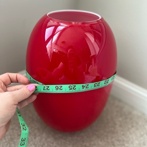 Ruby Red Glass vase - Picture 3 of 3